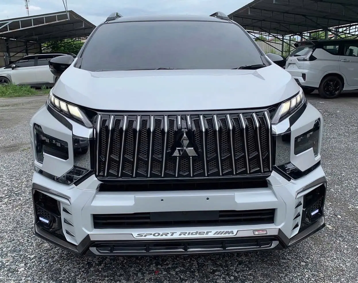Mặt Calang Xpander Cross Nhập Thái