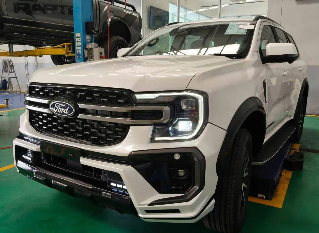 BodyKit Ford Everest, nhập Thái M Raider